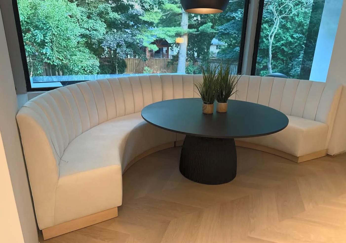 The Round Booth — custom restaurant booth furniture